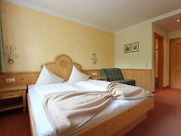 Modern Apartment in Fieberbrunn With Terrace