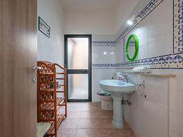 Picturesque Flat With sea View