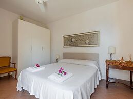 Picturesque Flat With sea View