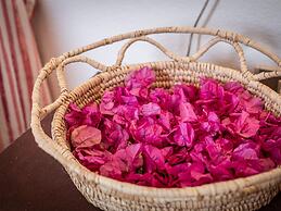 Picturesque Flat With sea View