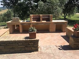 Farmhouse in Pisan Hills With Pool