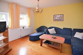 Apartment With Private Terrace in Huddingen