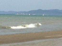 Belvilla by OYO Il Girasole