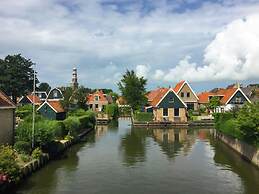 Holiday Home in Hindeloopen by Lake