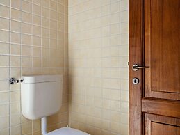 Spacious Holiday Home in Ca' De' Grimaldi near Town Center
