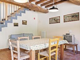 Spacious Holiday Home in Ca' De' Grimaldi near Town Center