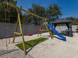 Beautiful Villa With Private Swimming Pool