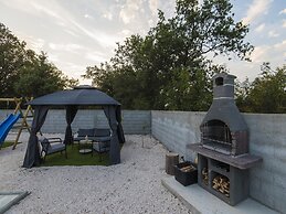 Beautiful Villa With Private Swimming Pool