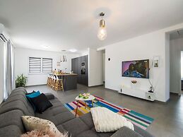 Beautiful Villa With Private Swimming Pool