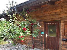 Vintage Holiday Home in Grafenried With Garden