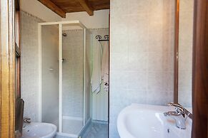 Farmhouse in Aulla With Private Pool