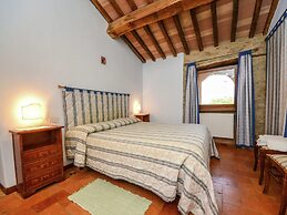 Nice Apartment With Pool