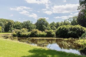 Chalet in Hulshorst Near Lake