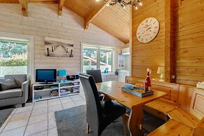 Chalet in Hulshorst Near Lake