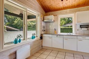 Chalet in Hulshorst Near Lake