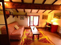 Belvilla by OYO Birilli