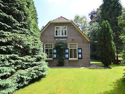 Cozy Holiday Home in Zelhem near Forest