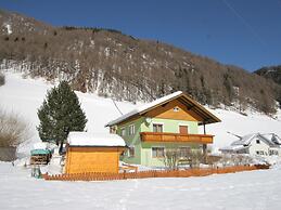 Newly Furnished Appartment at the Mouth of the Poller Valley National
