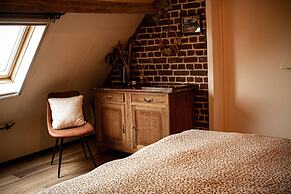 Cozy Family Home in Oostkamp