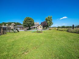 Luxurious House With Sauna in Bastogne