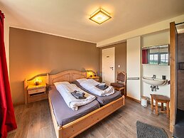 Luxurious House With Sauna in Bastogne