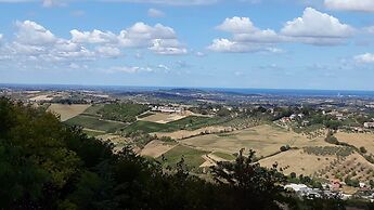 A Serene Stay in Gemmano