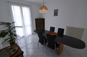 A Serene Stay in Gemmano