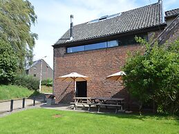 Spacious House in a Farm, Located in the Bucolic