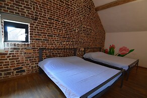 Teuven Farmhouse for 24 Guests