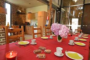 Teuven Farmhouse for 24 Guests
