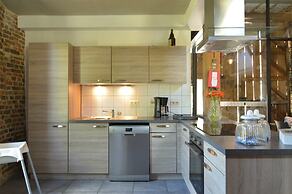 Teuven Farmhouse for 24 Guests