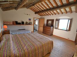 Cottage in Marliana With Garden