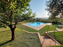 Belvilla by OYO Villa dei Tarocchi