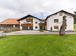Cozy Apartment in Sonnen Bavaria near Forest
