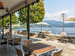 Holiday Home is Located in Stresa, With Pool