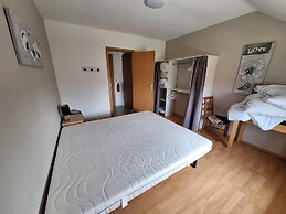Cozy Apartment in Paliseul With Garden