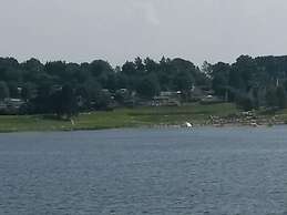 Holiday Home With Garden, Heating, Barbecue