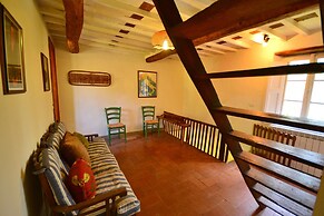 Dreamy Cottage in Trebbio With Swimming Pool