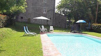 Dreamy Cottage in Trebbio With Swimming Pool