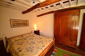 Dreamy Cottage in Trebbio With Swimming Pool