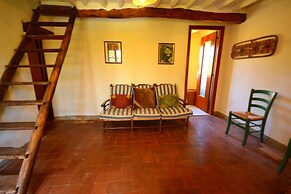 Dreamy Cottage in Trebbio With Swimming Pool