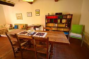 Dreamy Cottage in Trebbio With Swimming Pool