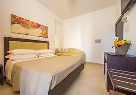 Mediterraneo Hotel & Suites