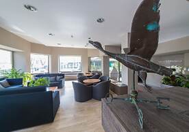 Mediterraneo Hotel & Suites