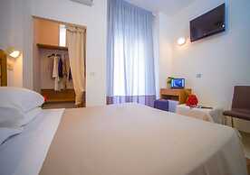 Mediterraneo Hotel & Suites
