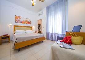 Mediterraneo Hotel & Suites