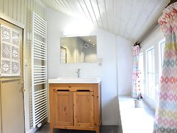 Cozy Cottage in Han-sur-Lesse near Forest