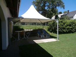 Apartment With Sauna in Eschfeld