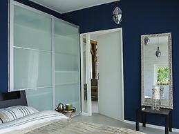 Serene Holiday Home in Haaksbergen With Hottub