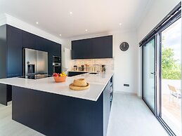 Casa O Sonho Near Faro With Private Pool